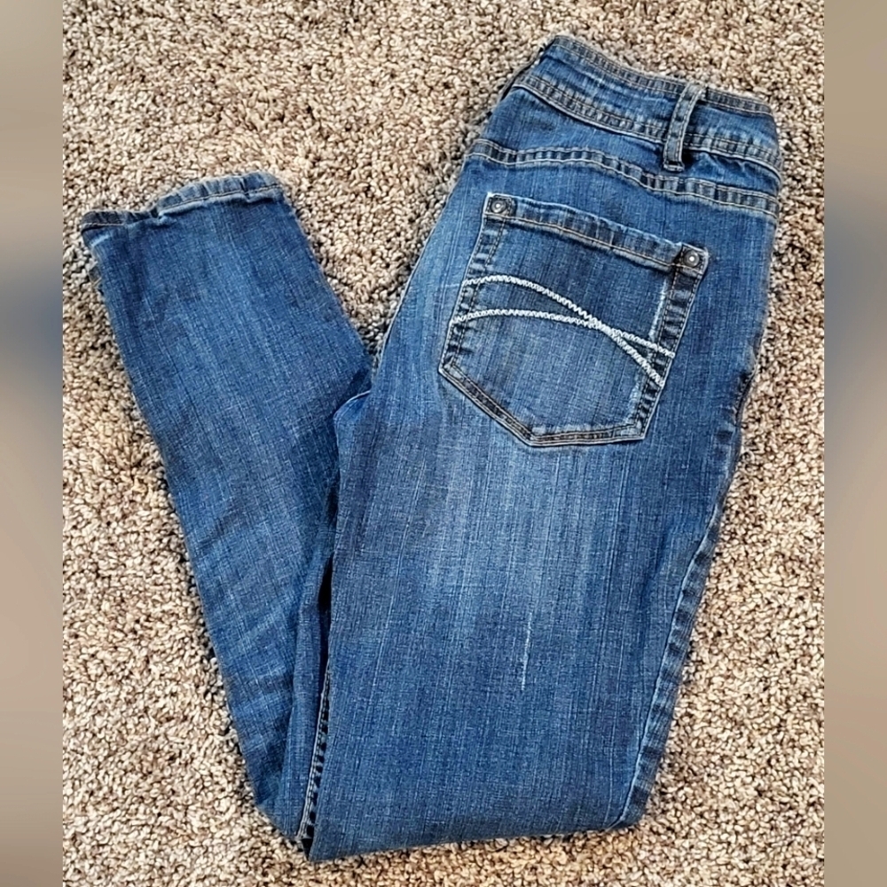 a.n.a Modern Fit Skinny Jeans- Size 4 - Picture 1 of 4